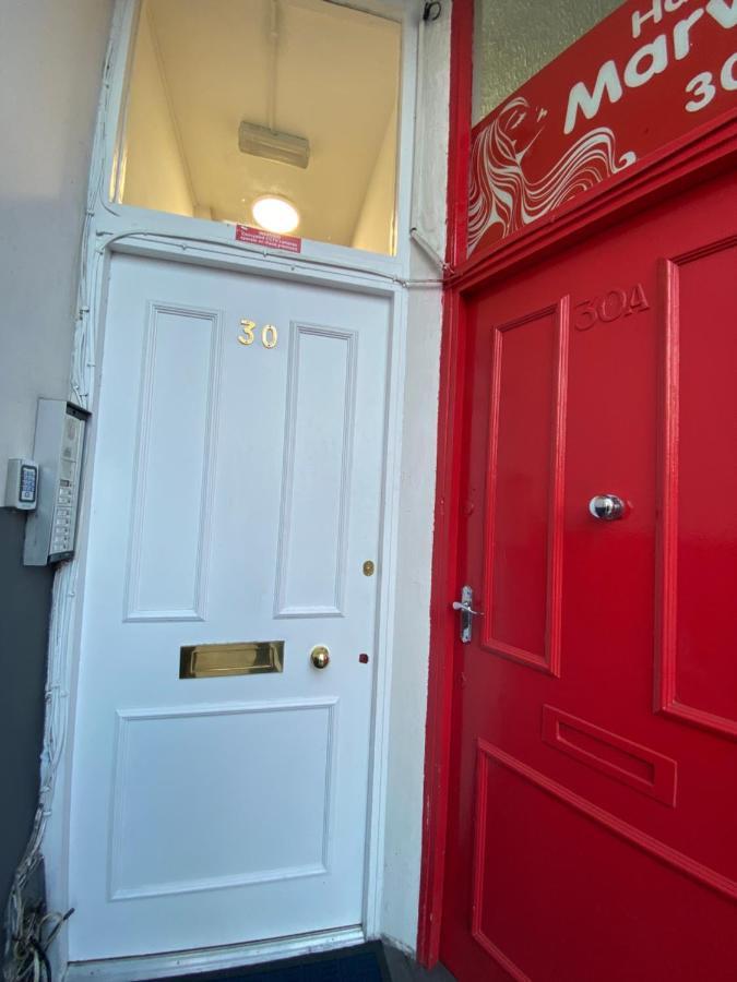 30 Willesden Lane London Ngoại thất bức ảnh
